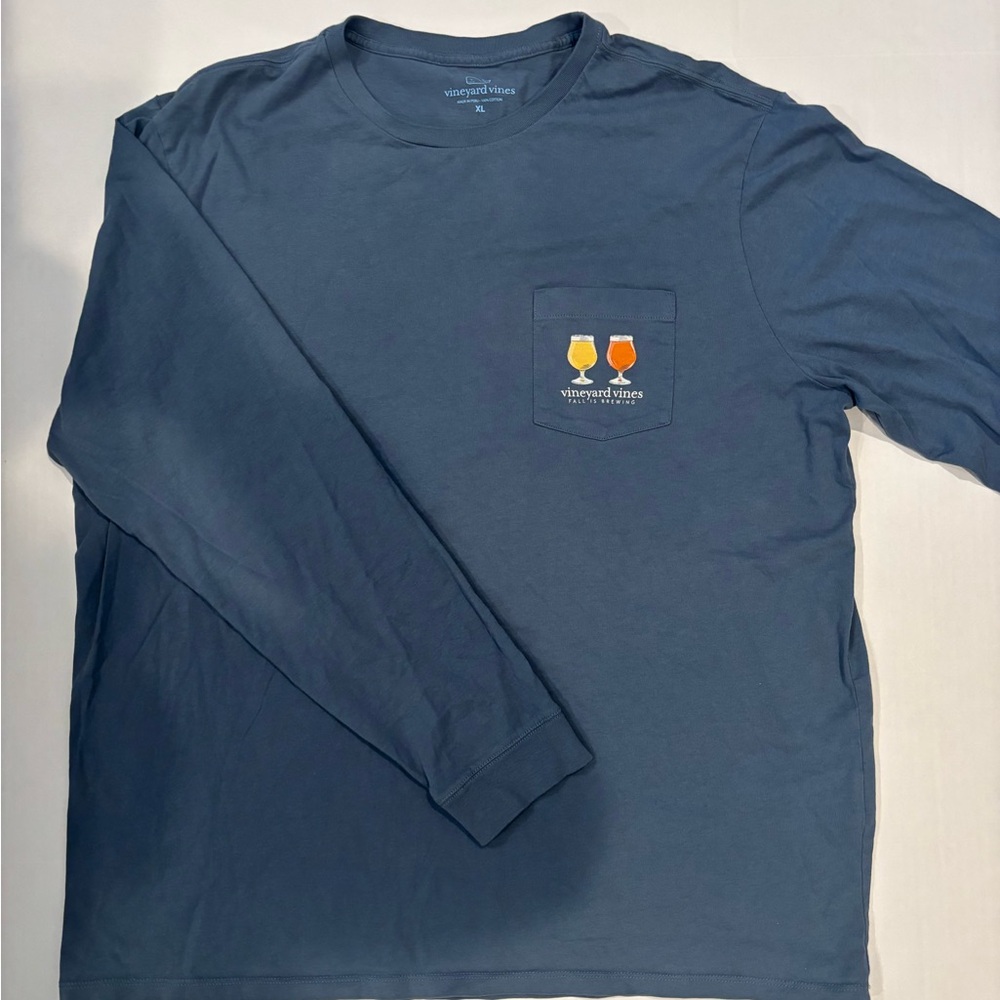 Vineyard Vines Fall Is Brewing Pocket  T-Shirt, Blue Long Sleeve, Men’s XL, Beer